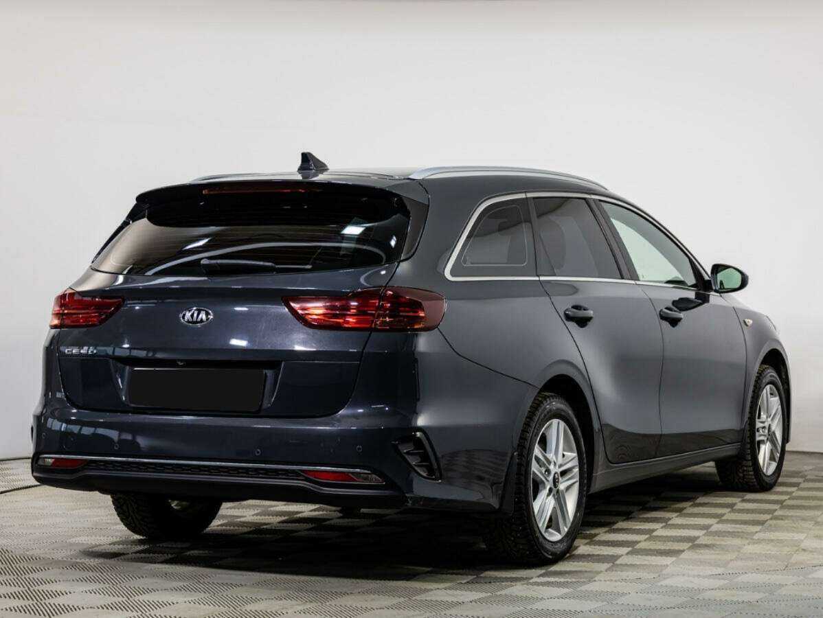 Купить Kia Ceed с пробегом. Фото: #3