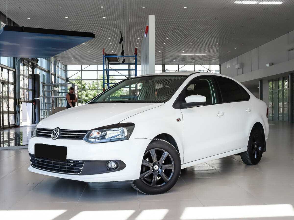 Купить Volkswagen Polo с пробегом. Посмотреть фото