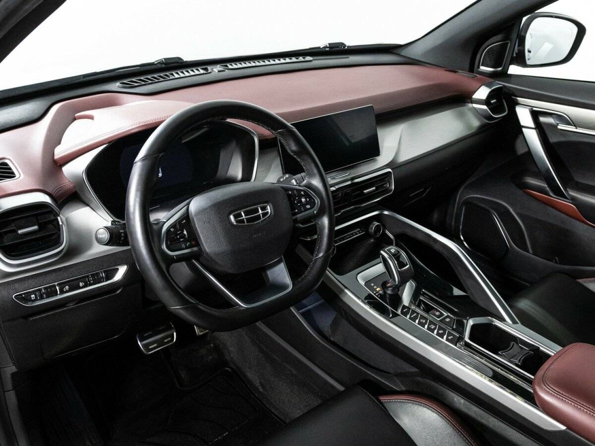 Купить Geely Coolray с пробегом. Фото: #10