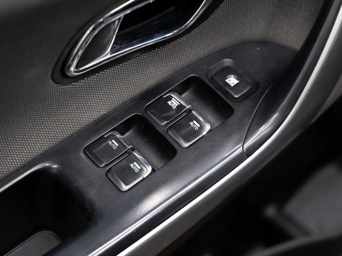 Купить Kia Ceed с пробегом. Фото: #17