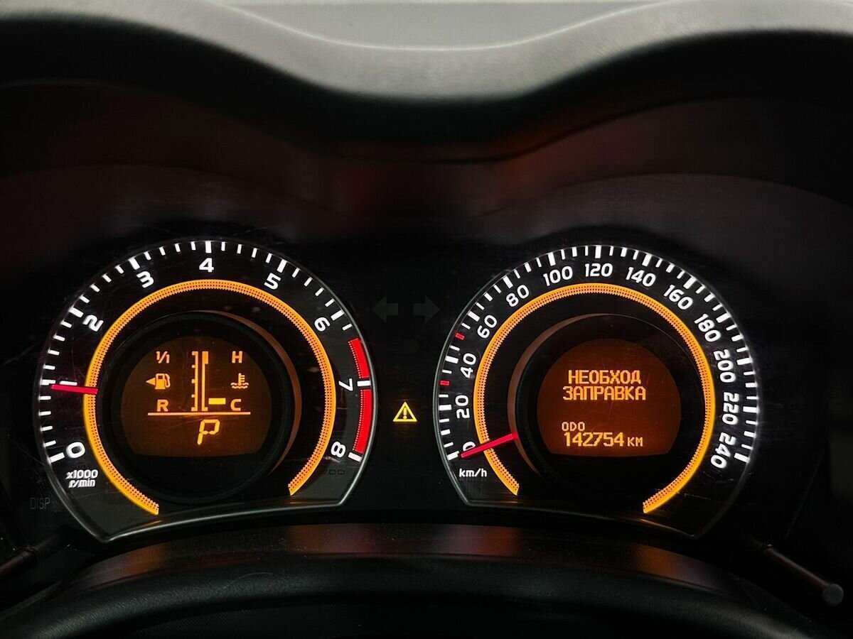 Купить Toyota Corolla с пробегом. Фото: #11