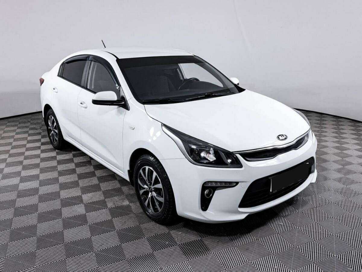 Купить Kia Rio с пробегом. Фото: #2