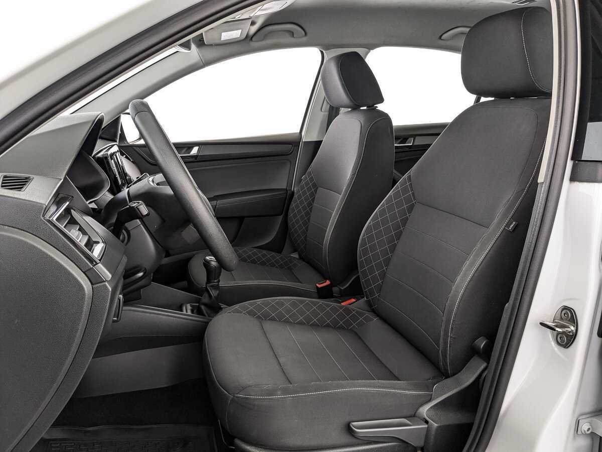 Купить Skoda Rapid с пробегом. Фото: #15