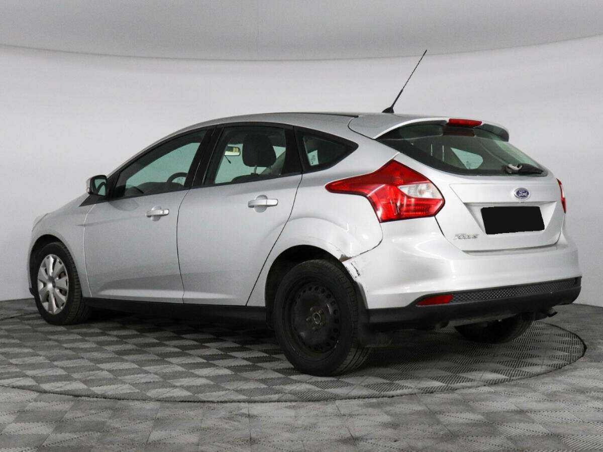 Купить Ford Focus с пробегом. Фото: #3