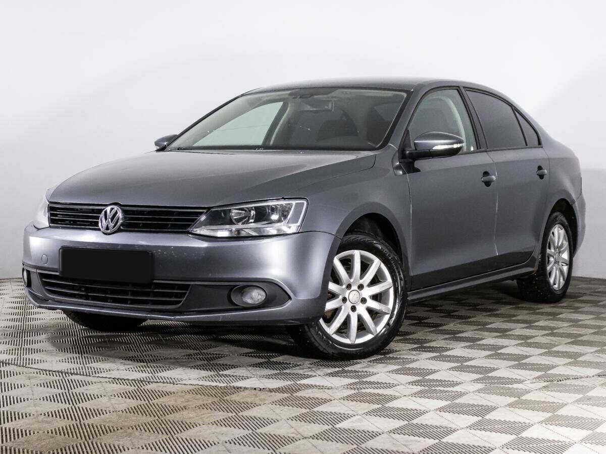 Купить Volkswagen Jetta с пробегом. Посмотреть фото