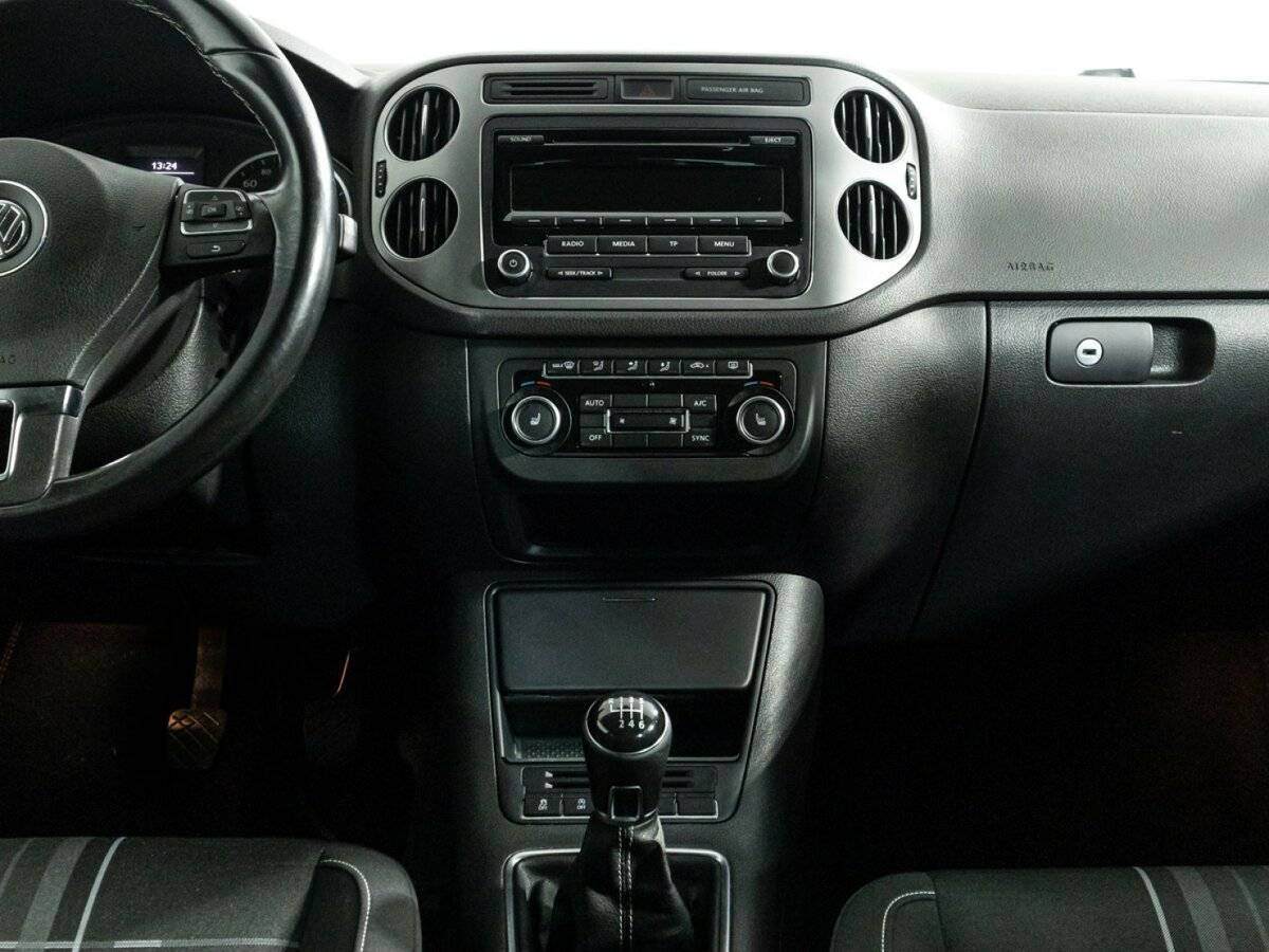 Купить Volkswagen Tiguan с пробегом. Фото: #13