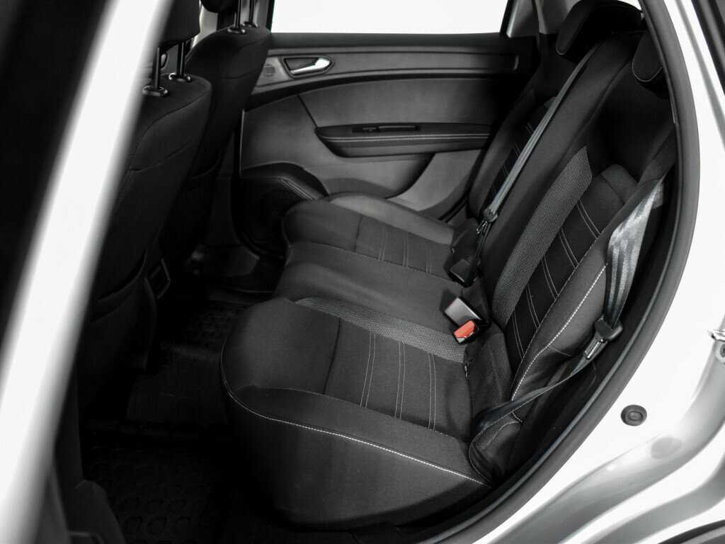 Купить Renault Arkana с пробегом. Фото: #9