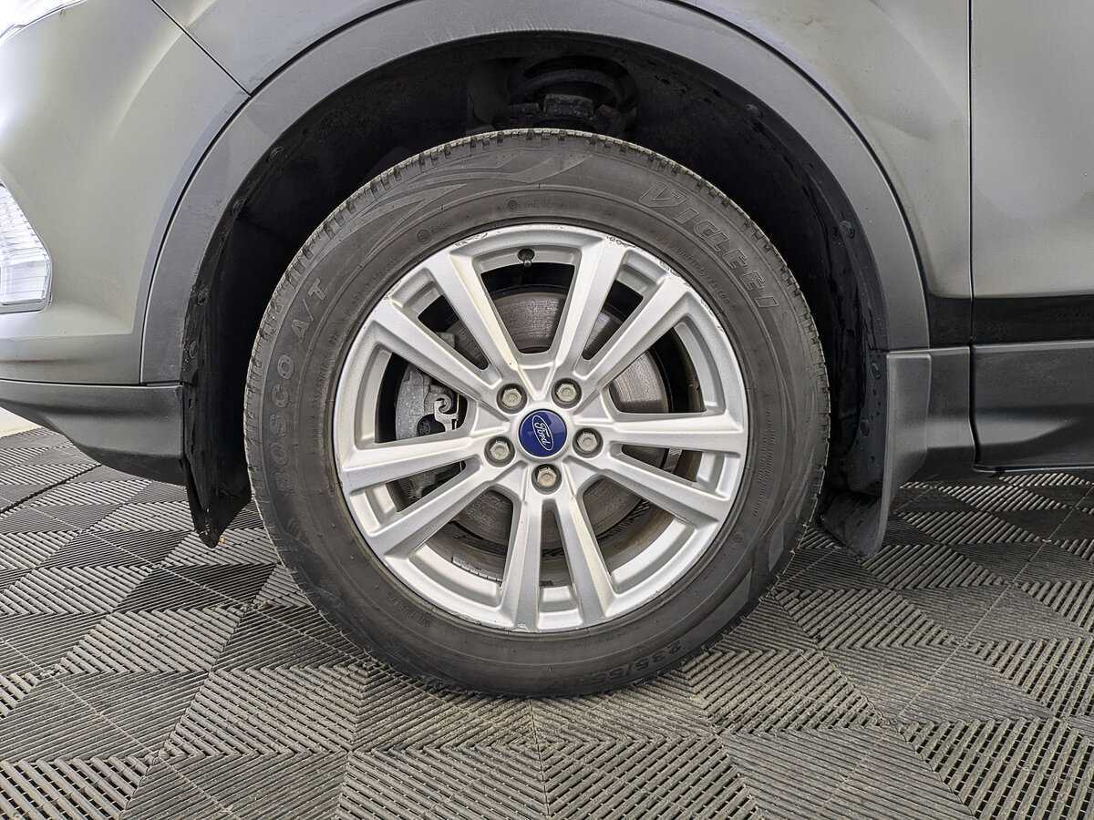 Купить Ford Kuga с пробегом. Фото: #11