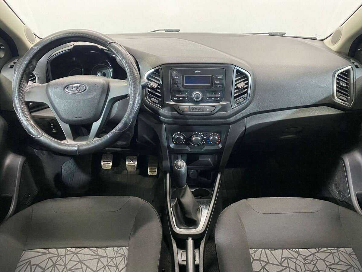 Купить Lada (ВАЗ) XRAY с пробегом. Фото: #9