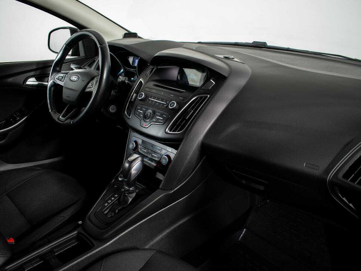 Купить Ford Focus с пробегом. Фото: #8