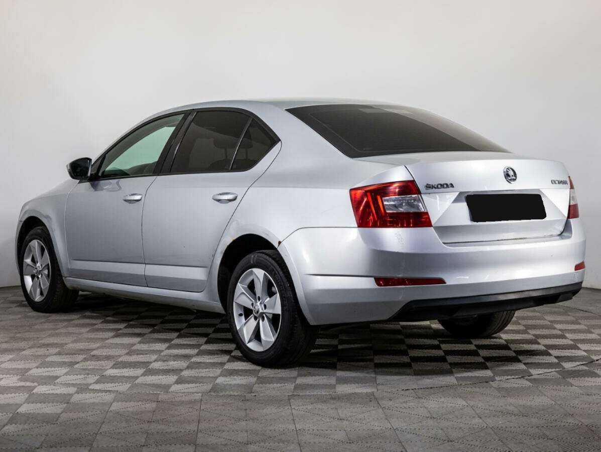 Купить Skoda Octavia с пробегом. Фото: #6