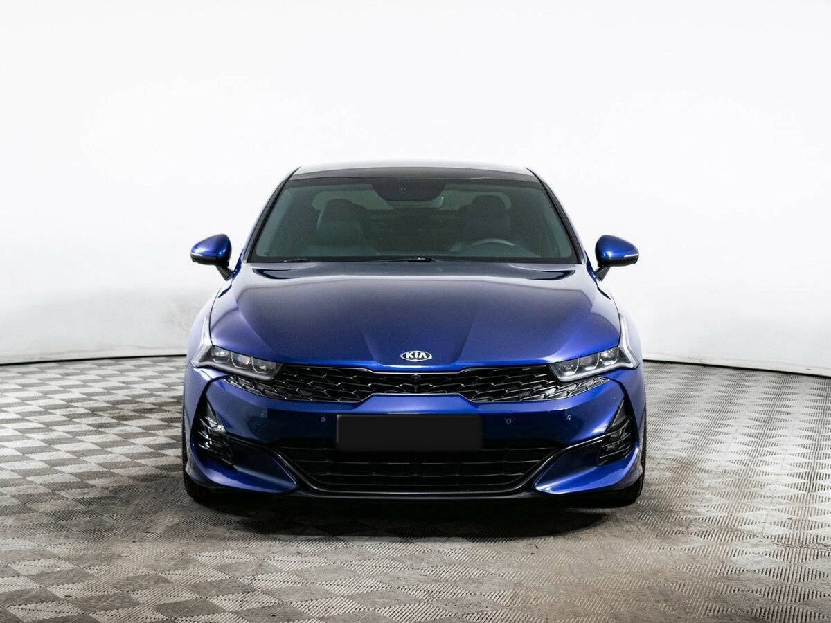 Купить Kia K5 с пробегом. Фото: #1