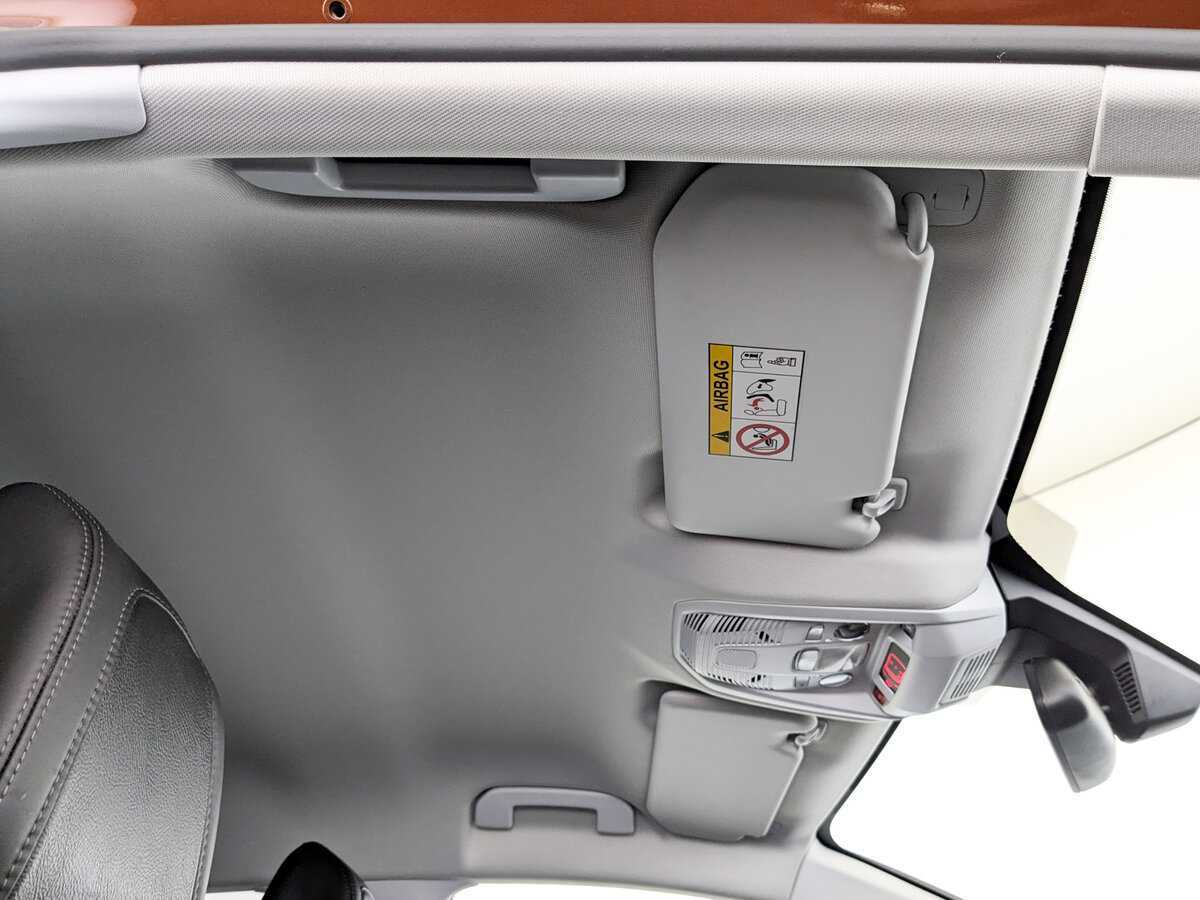 Купить Peugeot 3008 с пробегом. Фото: #21