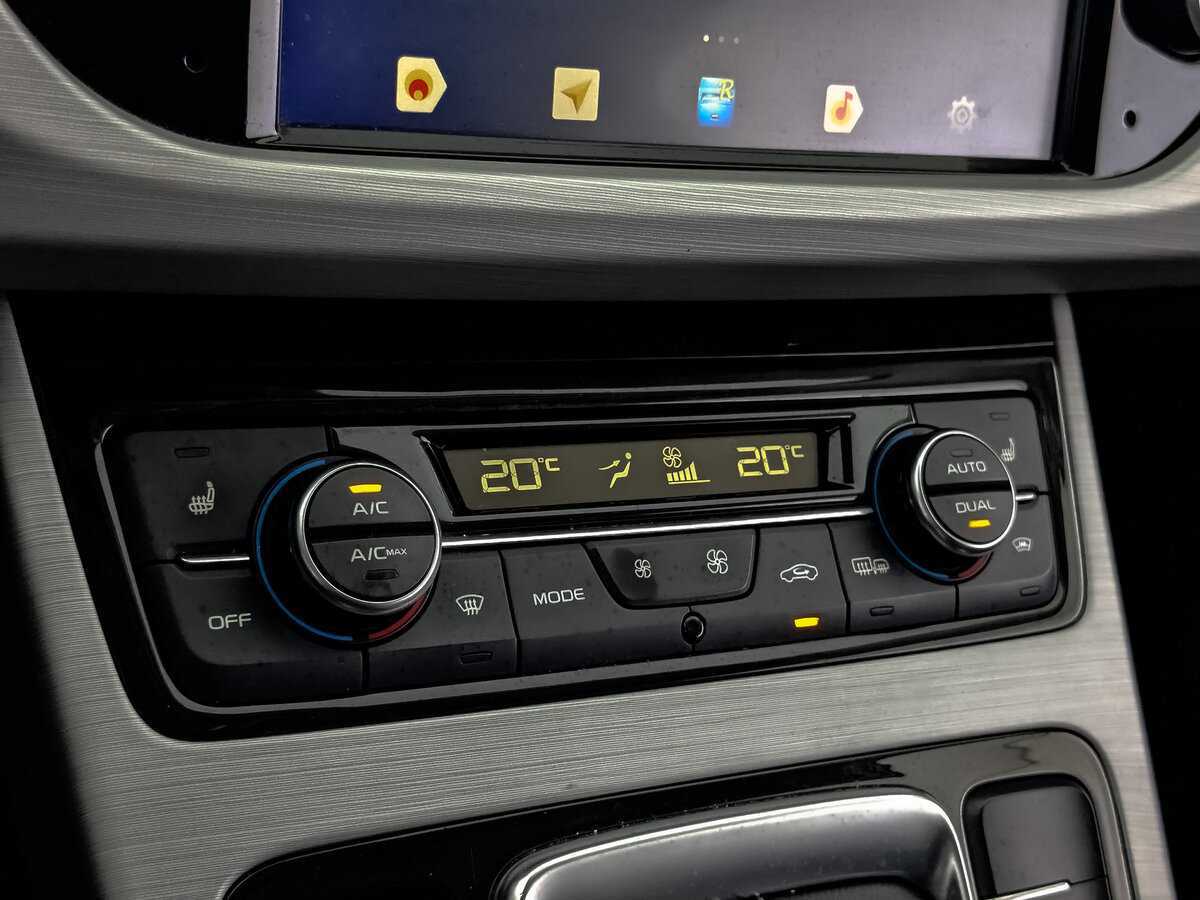 Купить Geely Atlas с пробегом. Фото: #20