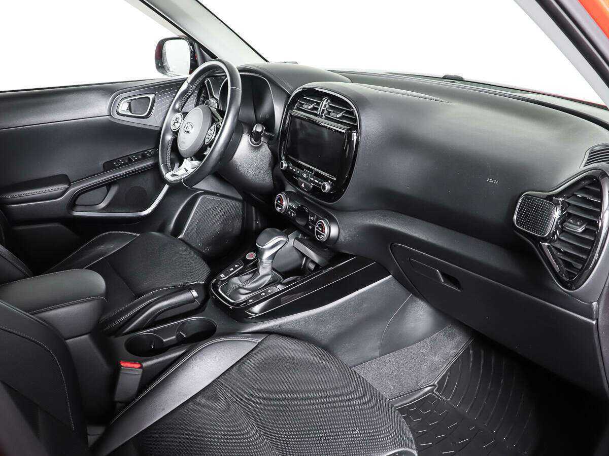 Купить Kia Soul с пробегом. Фото: #8