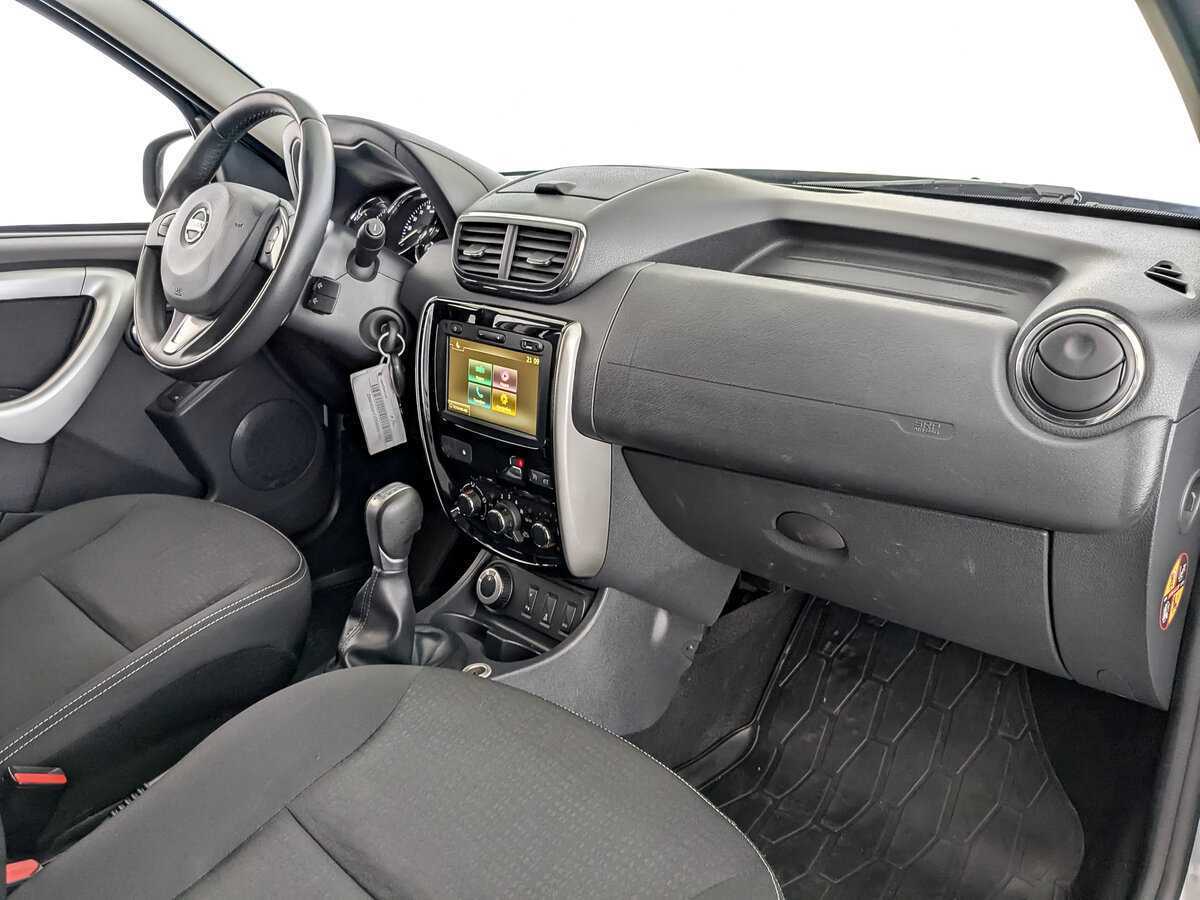 Купить Nissan Terrano с пробегом. Фото: #10