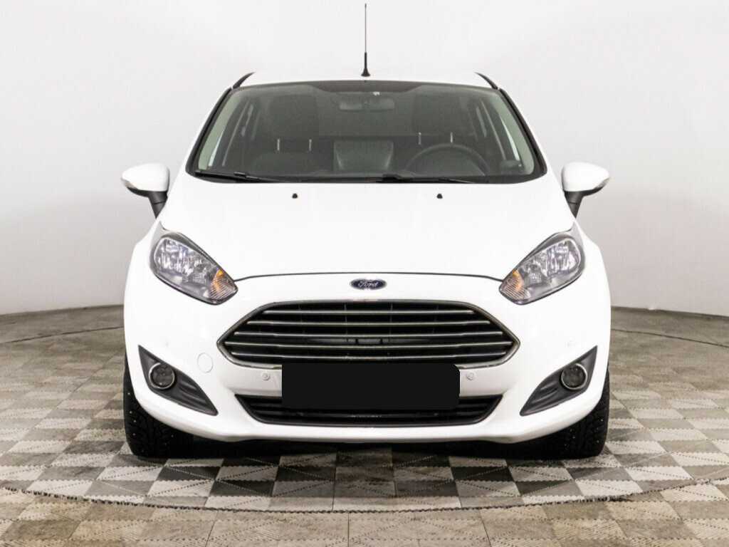 Купить Ford Fiesta с пробегом. Фото: #1