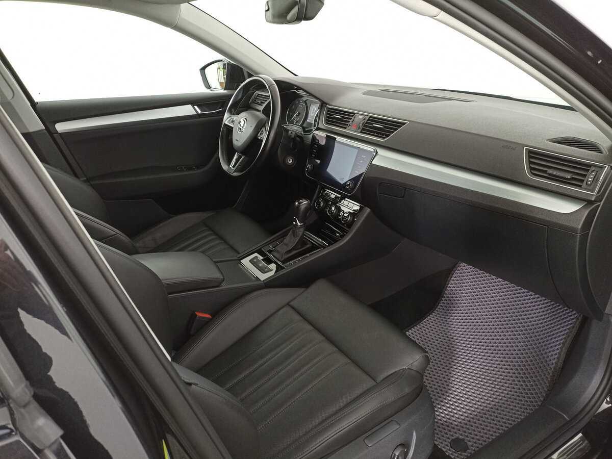 Купить Skoda Superb с пробегом. Фото: #8
