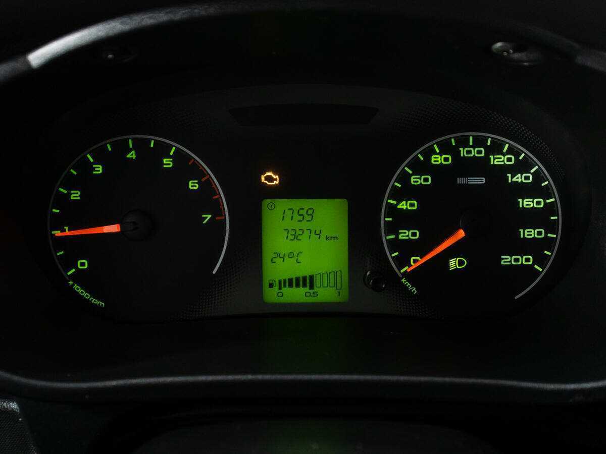 Купить Lada (ВАЗ) Granta с пробегом. Фото: #10