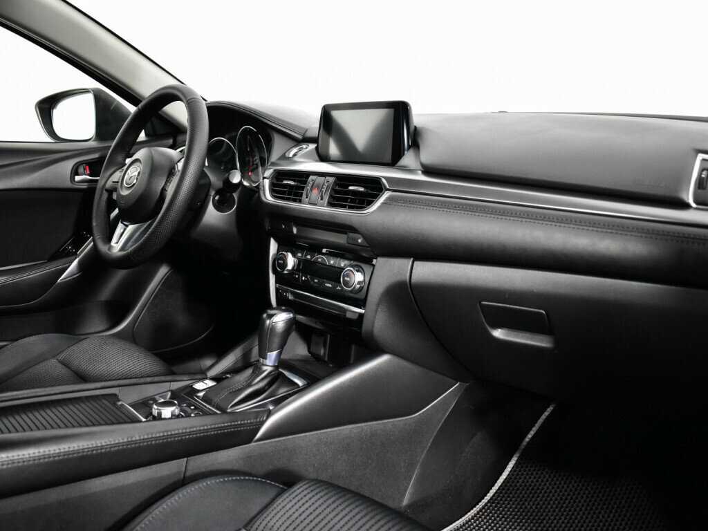 Купить Mazda 6 с пробегом. Фото: #8