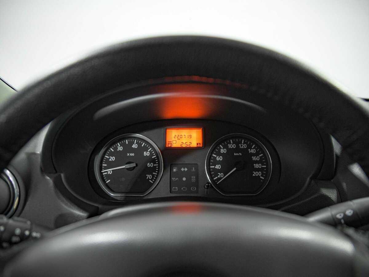 Купить Nissan Almera с пробегом. Фото: #5