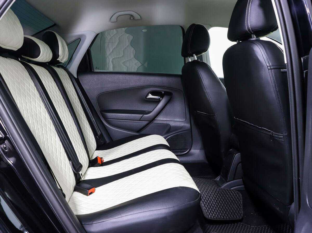 Купить Volkswagen Polo с пробегом. Фото: #13