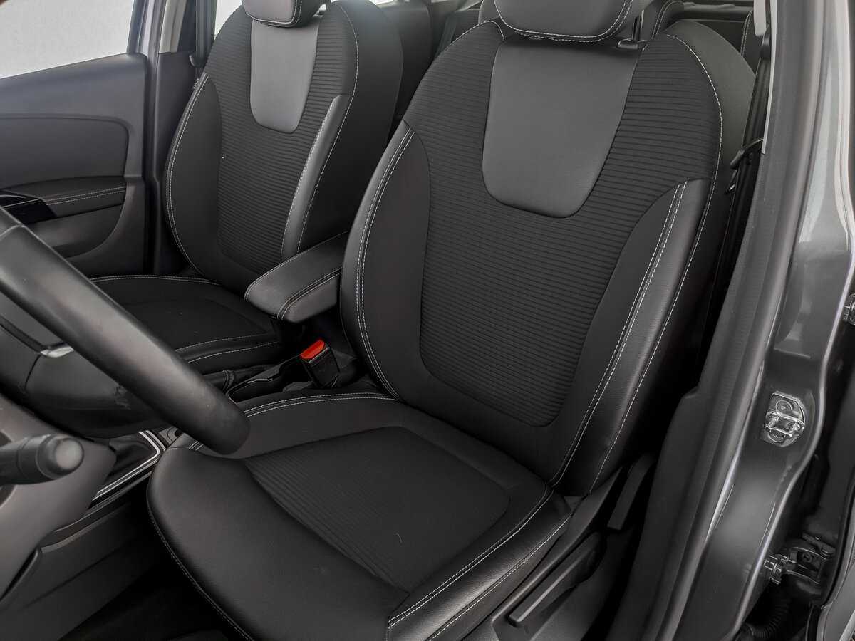 Купить Renault Kaptur с пробегом. Фото: #15