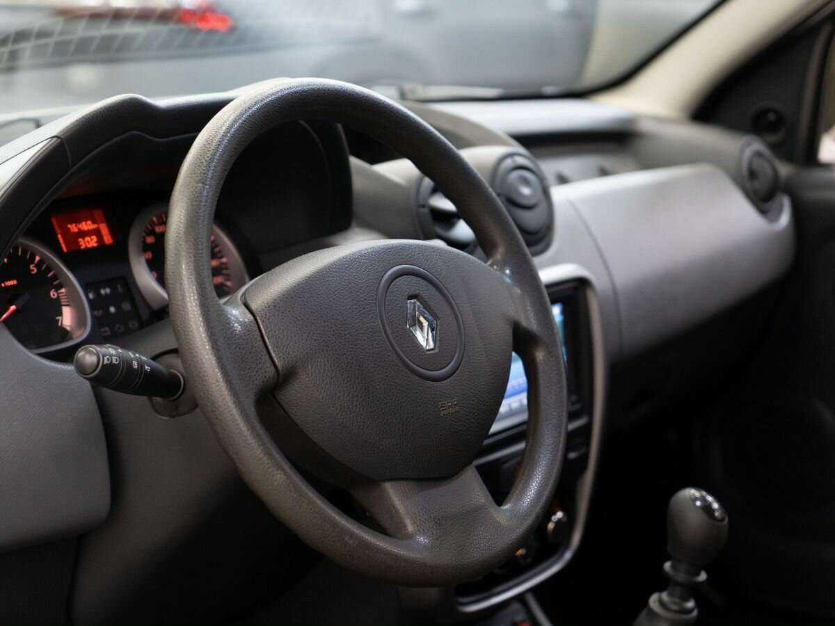 Купить Renault Duster с пробегом. Фото: #4