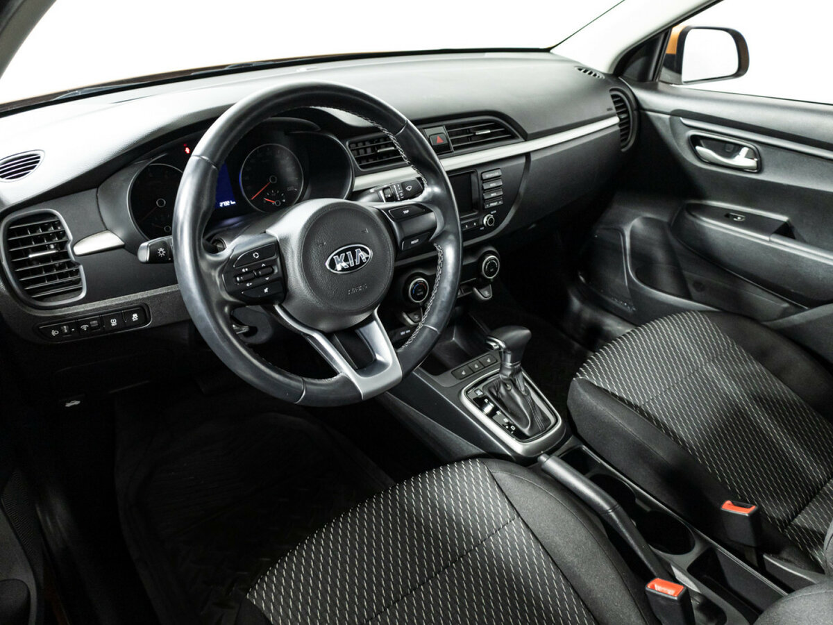 Купить Kia Rio с пробегом. Фото: #10