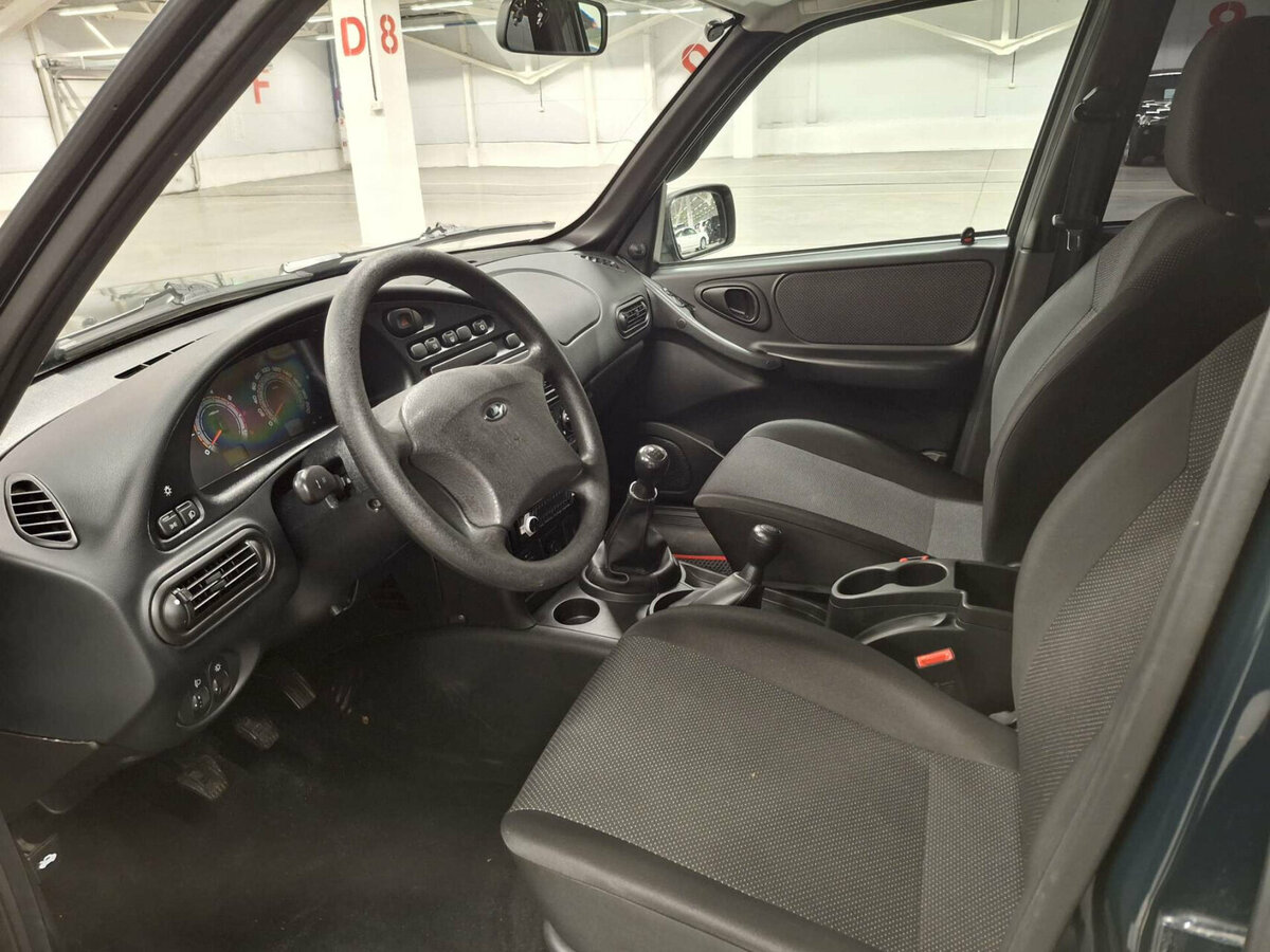 Купить Lada (ВАЗ) Niva Travel с пробегом. Фото: #15