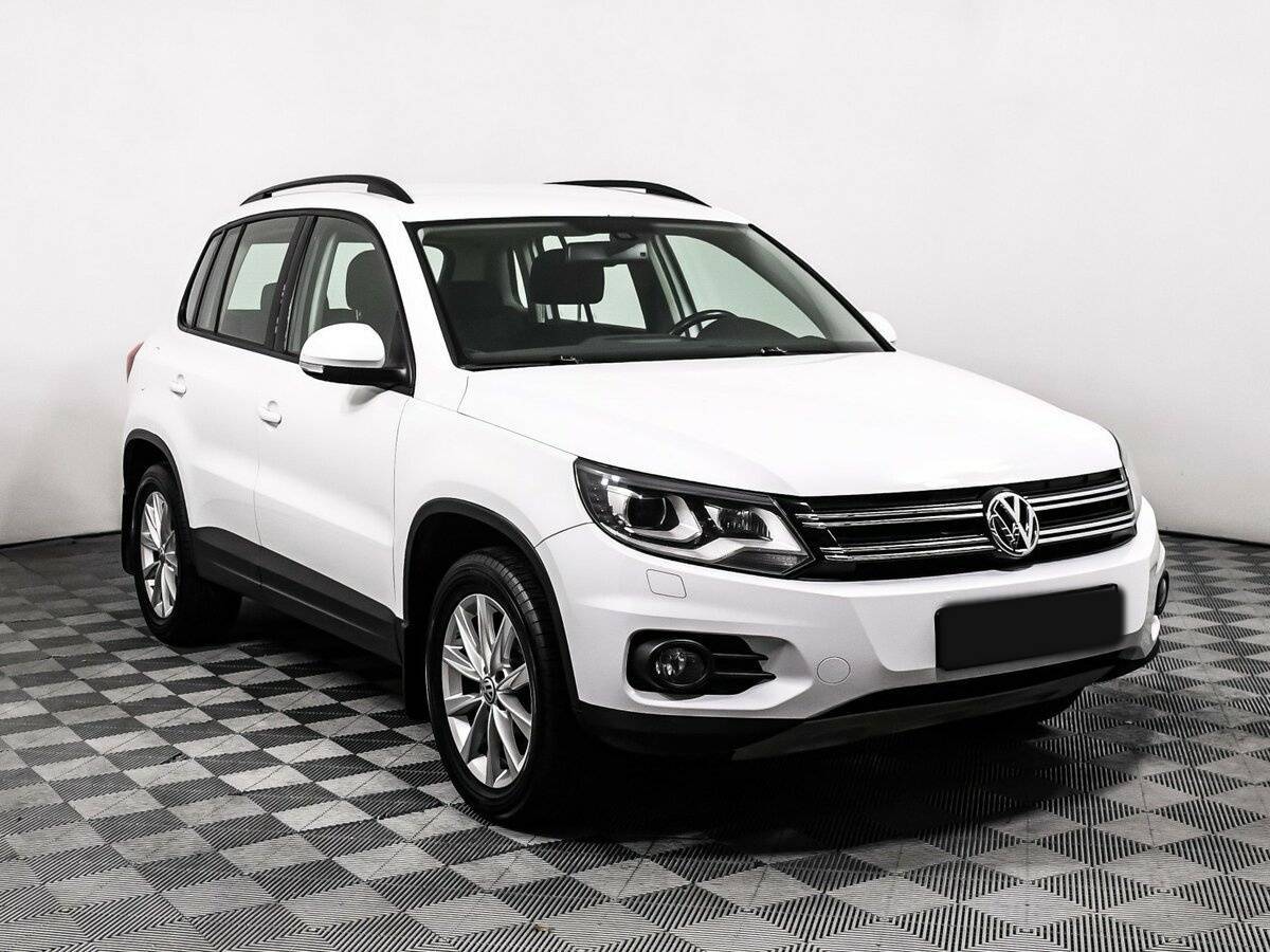Купить Volkswagen Tiguan с пробегом. Фото: #2