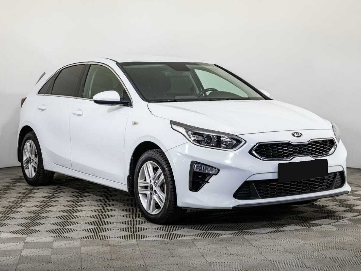 Купить Kia Ceed с пробегом. Фото: #2