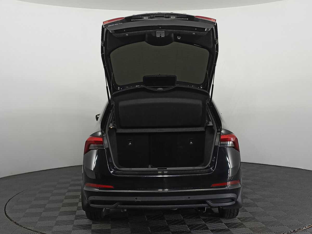 Купить Skoda Rapid с пробегом. Фото: #9