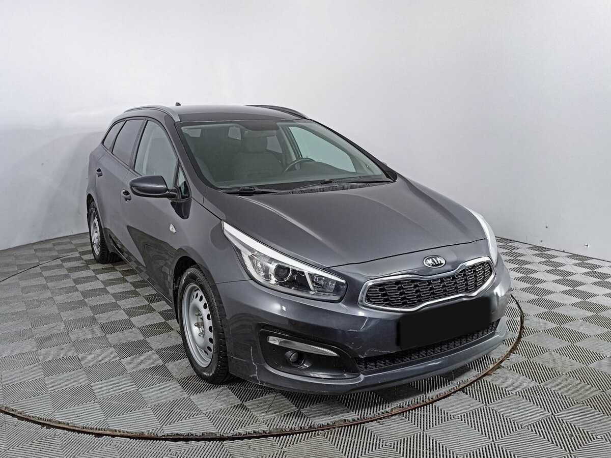 Купить Kia Ceed с пробегом. Фото: #2