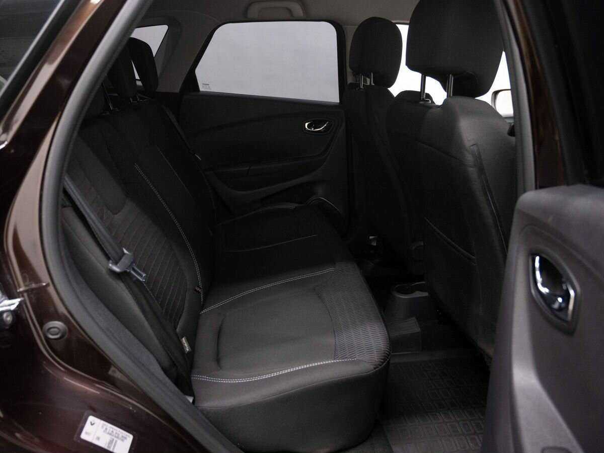 Купить Renault Kaptur с пробегом. Фото: #9