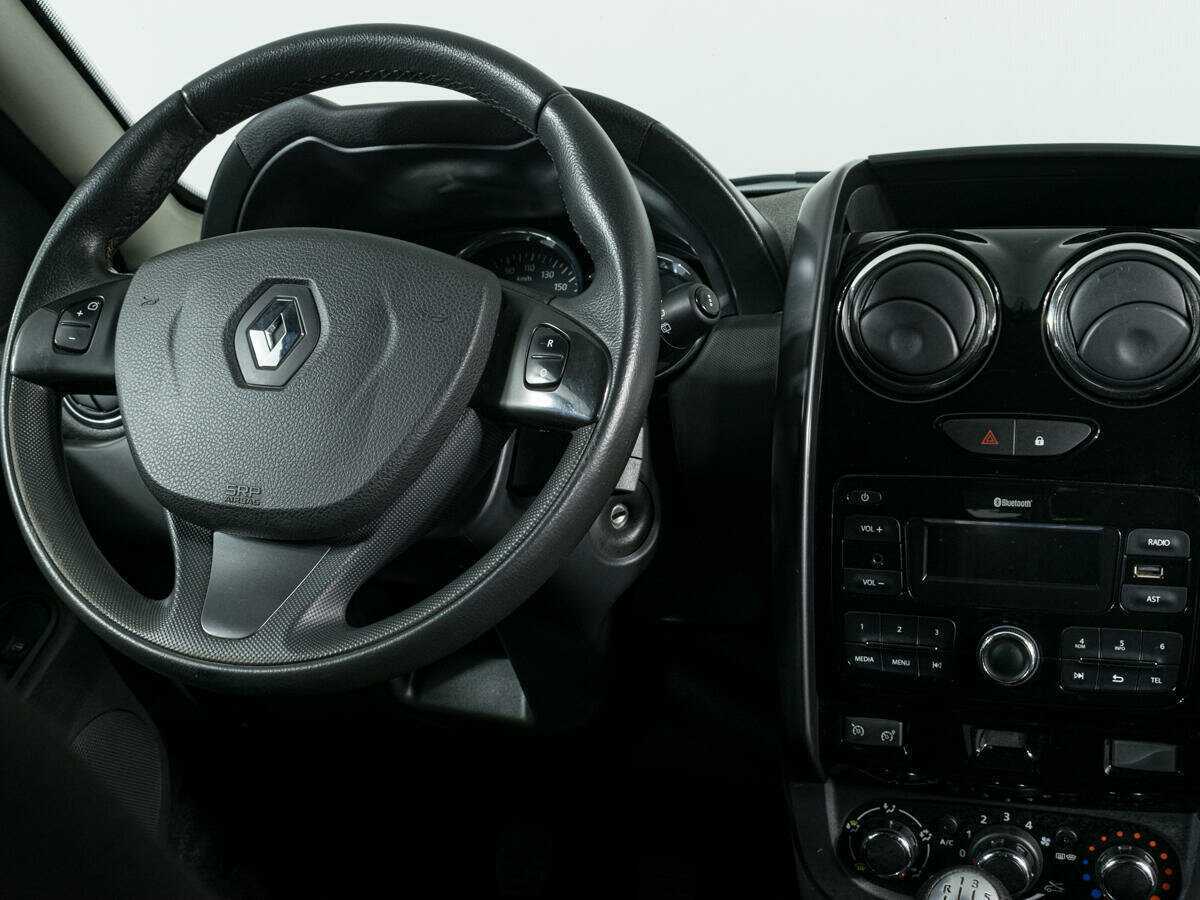 Купить Renault Duster с пробегом. Фото: #11