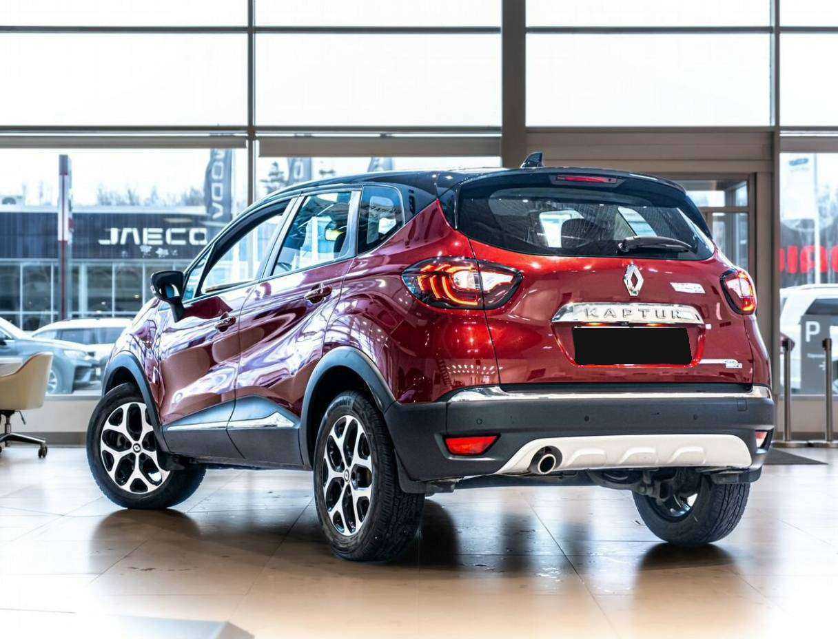 Купить Renault Kaptur с пробегом. Фото: #3