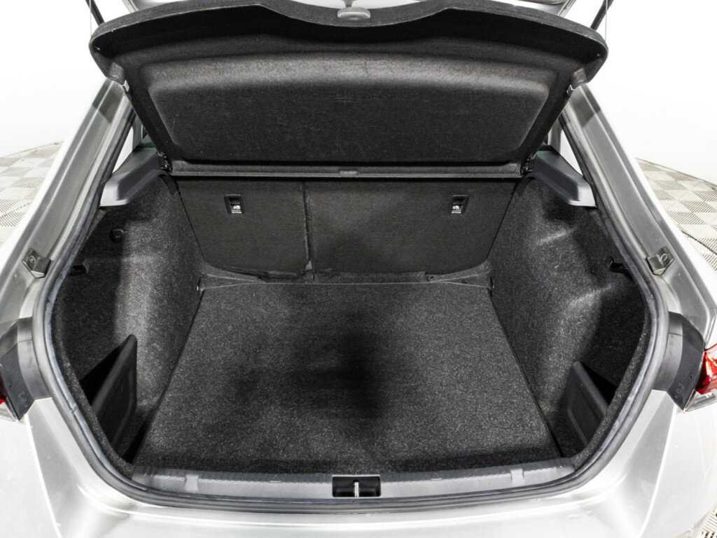 Купить Skoda Rapid с пробегом. Фото: #14