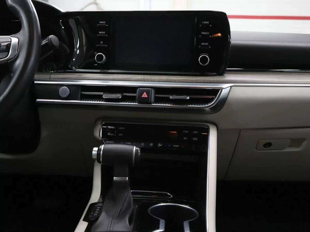 Купить Kia K5 с пробегом. Фото: #15