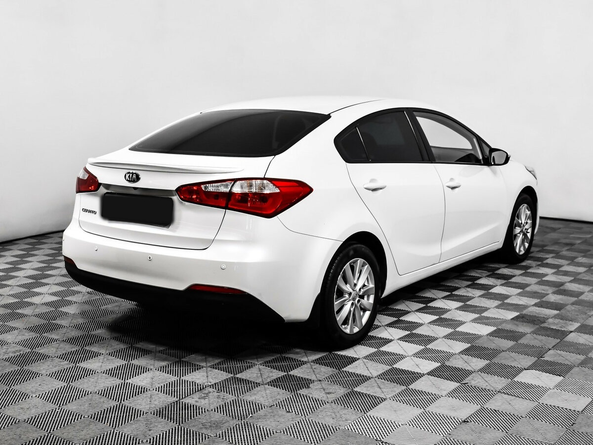 Купить Kia Cerato с пробегом. Фото: #4