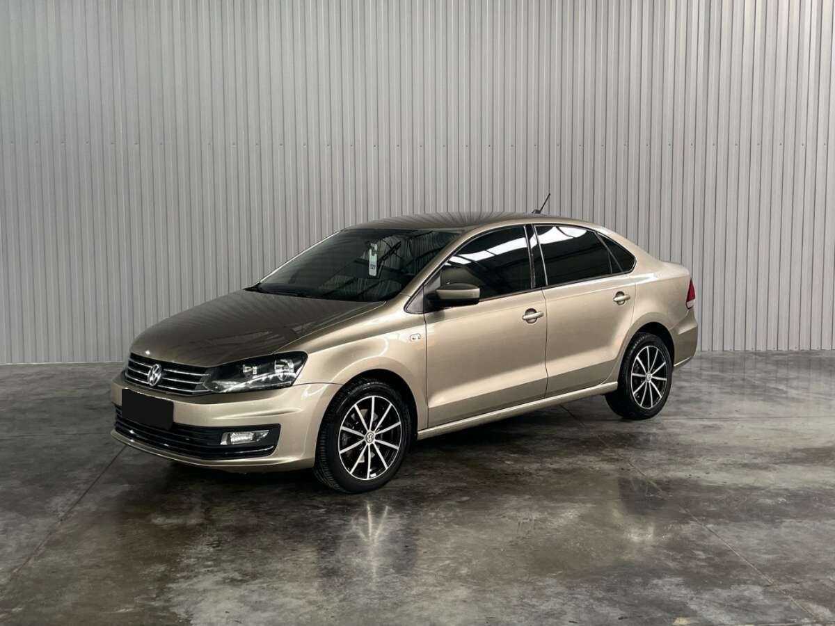 Купить Volkswagen Polo с пробегом. Посмотреть фото