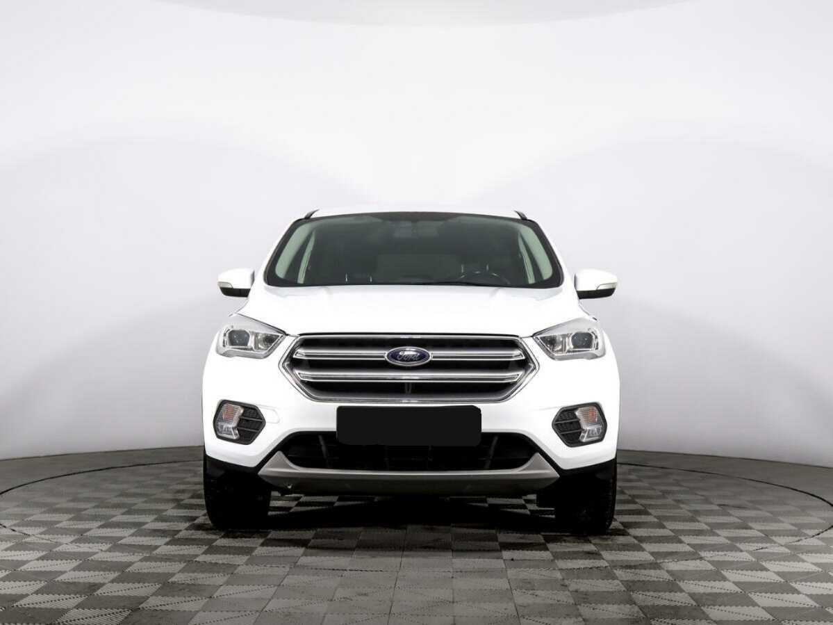 Купить Ford Kuga с пробегом. Фото: #1
