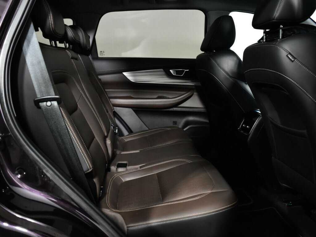 Купить Chery Tiggo 8 Pro с пробегом. Фото: #9