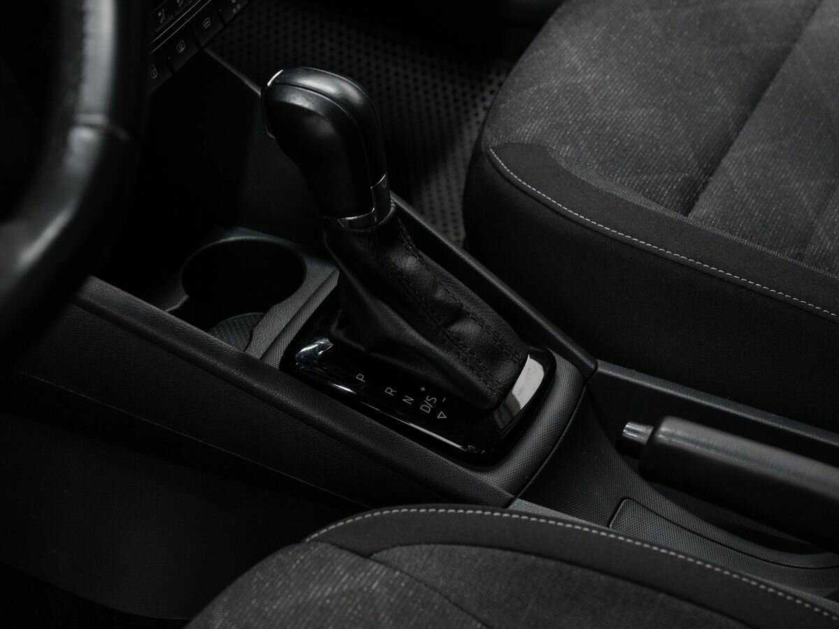 Купить Volkswagen Polo с пробегом. Фото: #17