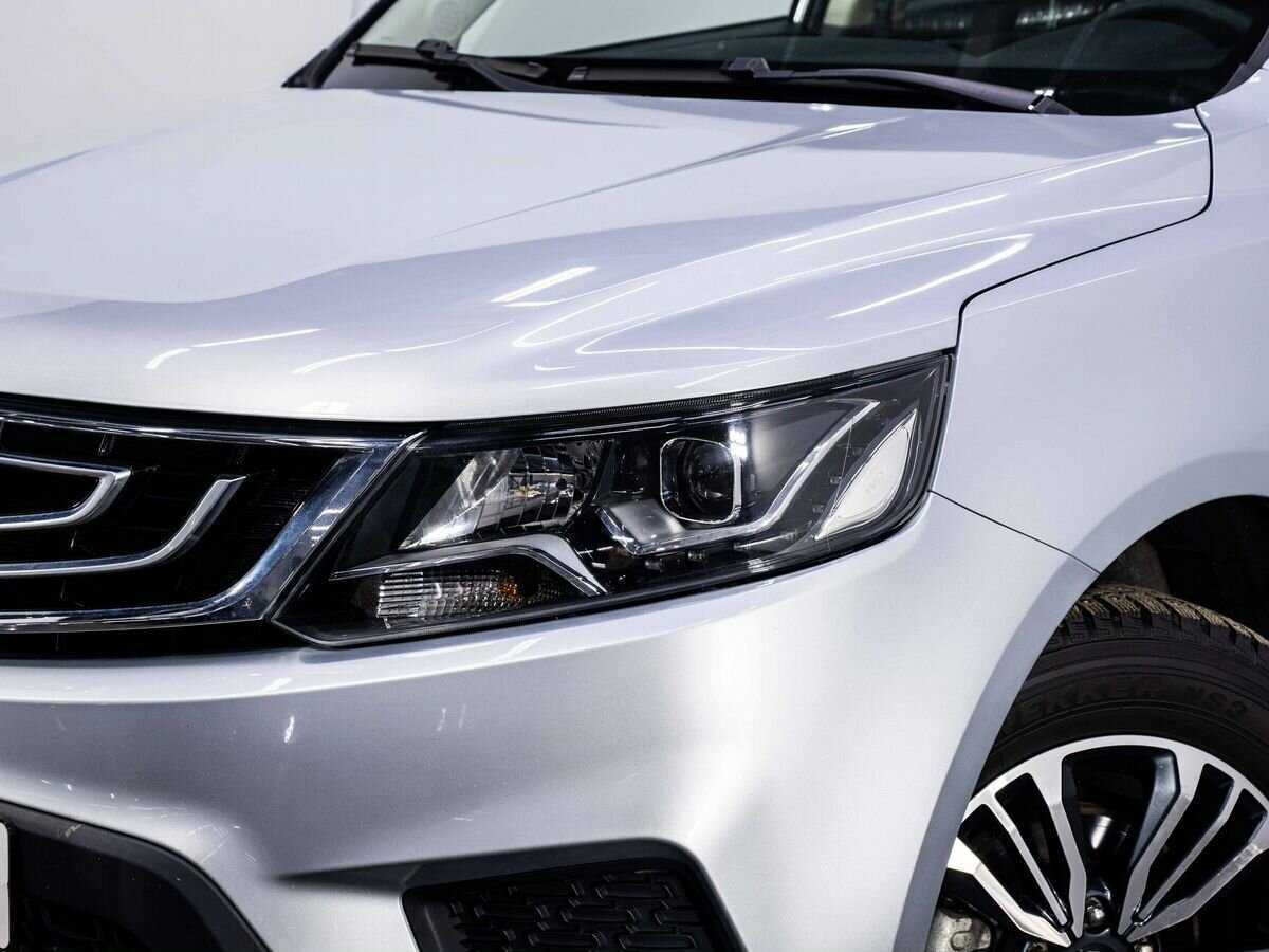 Купить Geely Emgrand X7 с пробегом. Фото: #6