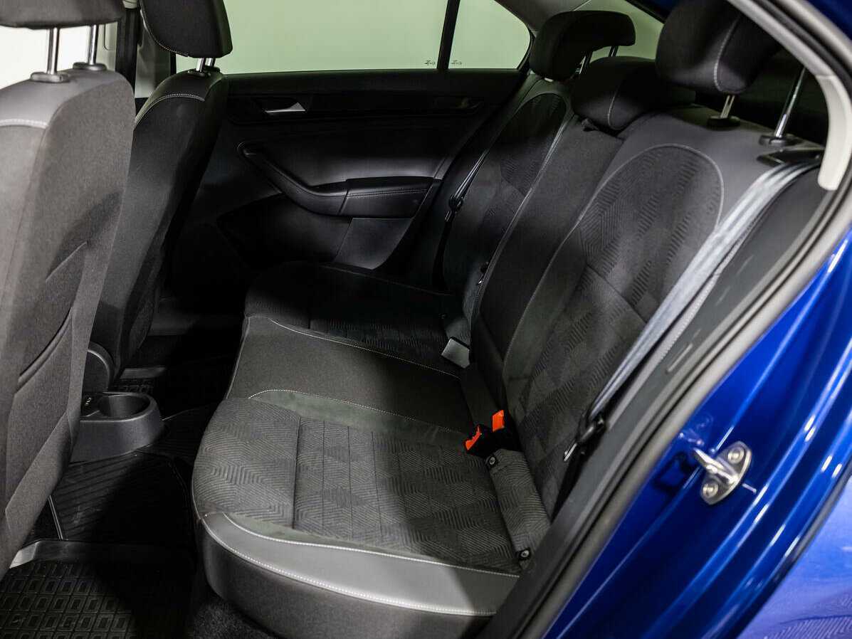 Купить Volkswagen Polo с пробегом. Фото: #7