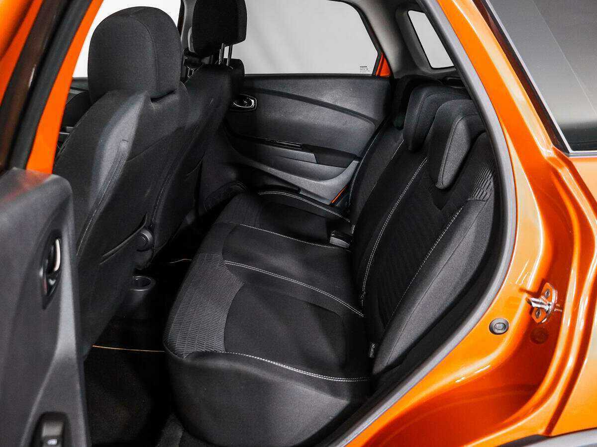 Купить Renault Kaptur с пробегом. Фото: #8