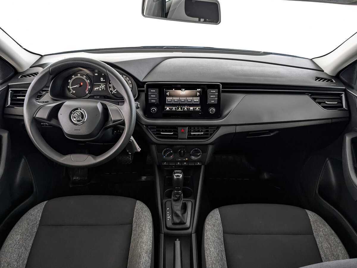 Купить Skoda Rapid с пробегом. Фото: #9