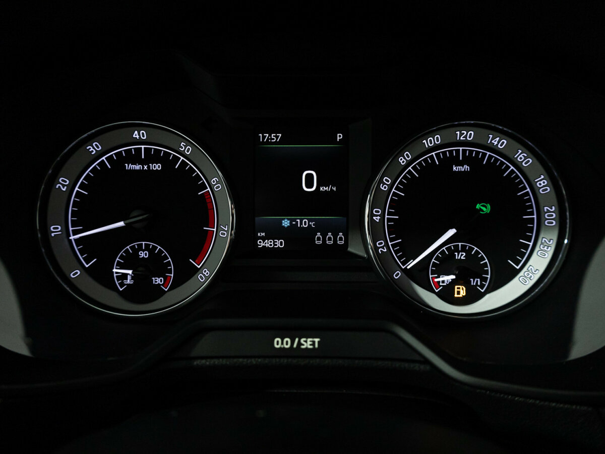 Купить Skoda Octavia с пробегом. Фото: #11