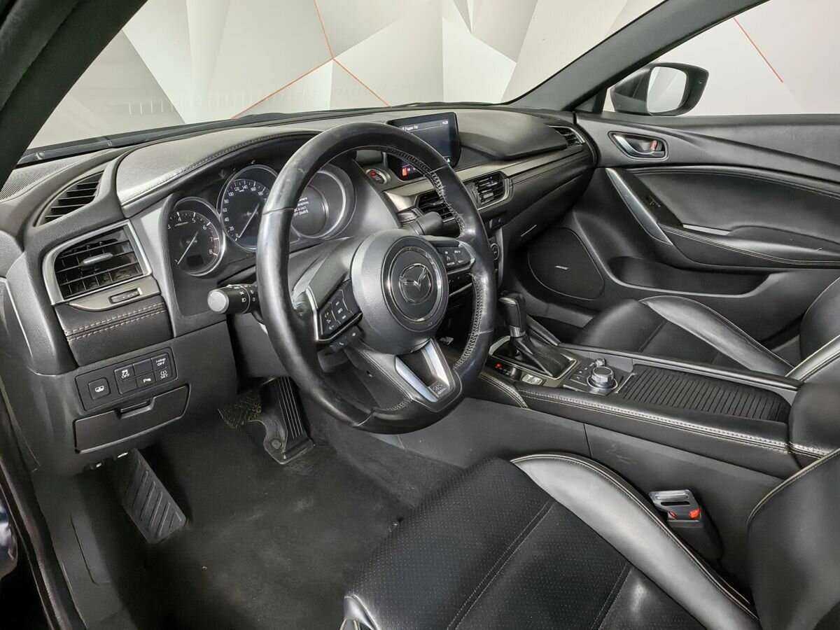 Купить Mazda 6 с пробегом. Фото: #13
